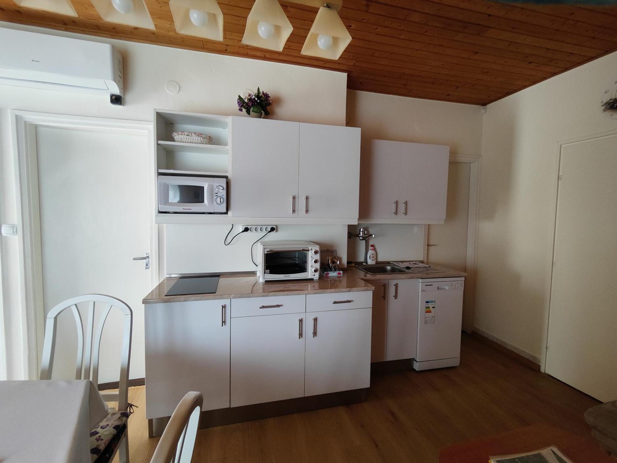 Havasi Vendeghaz Apartment Gyenesdias Ngoại thất bức ảnh