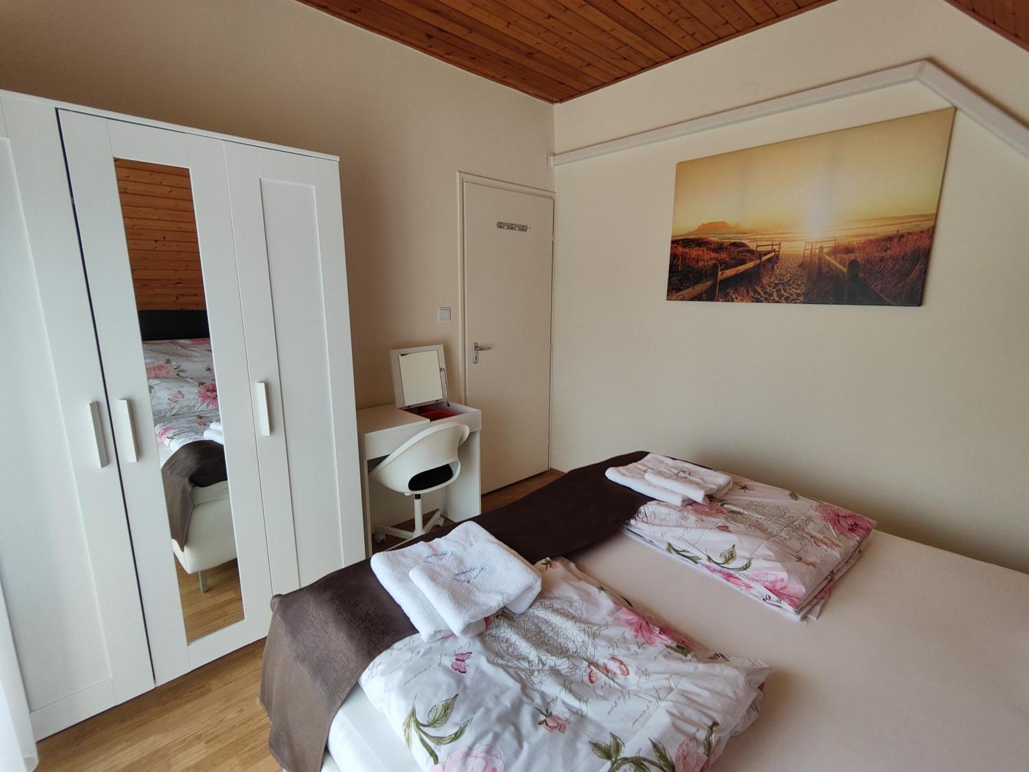 Havasi Vendeghaz Apartment Gyenesdias Ngoại thất bức ảnh